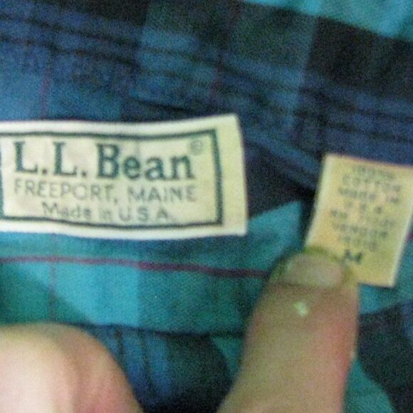 Vintage L.L. Bean Flannel Button-Down Shirt - Picture 6 of 9